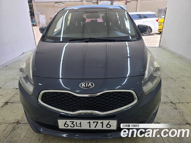 Kia Carens 2.0 LPi Prestige — пробег 109 500 км — фото 1 из 5