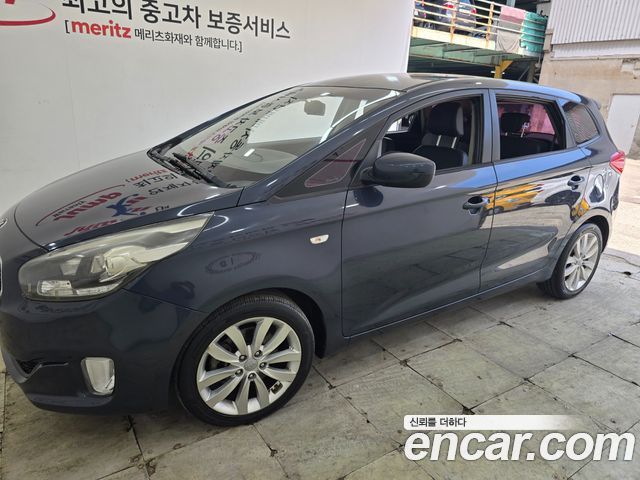 Kia Carens 2.0 LPi Prestige — пробег 109 500 км — фото 2 из 5