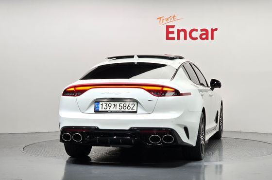 Kia Stinger 3.3 GT AWD — пробег 23 616 км — фото 4 из 5