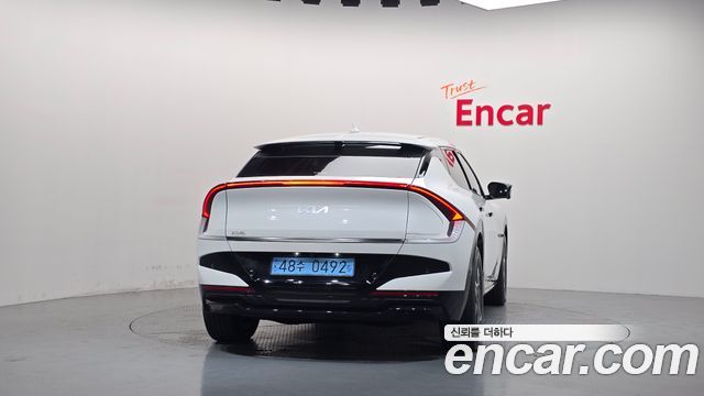 Kia EV6 из Кореи Encar
