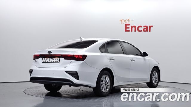Kia K3 из Кореи Encar