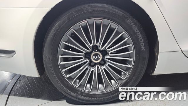Kia K9 из Кореи Encar