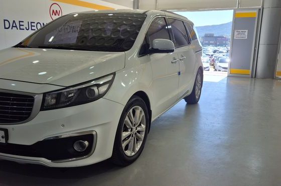 Kia Carnival 7-seater Limousine President — пробег 238 161 км — фото 3 из 5