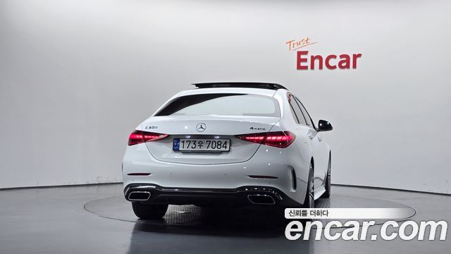 Mercedes-Benz C-Class C300 4MATIC AMG Line — пробег 68 399 км — фото 4 из 5