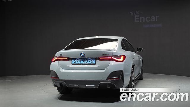 BMW i4 eDrive40 M Sports Pro — пробег 78 222 км — фото 4 из 5