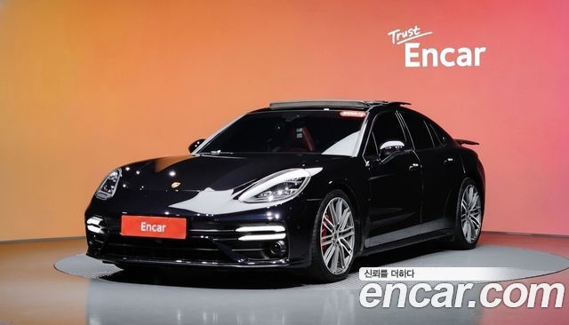 Porsche Panamera 3.0 AWD — пробег 159 833 км — фото 1 из 5