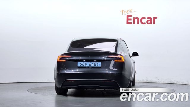 Tesla Model 3 RWD — пробег 28 827 км — фото 4 из 5