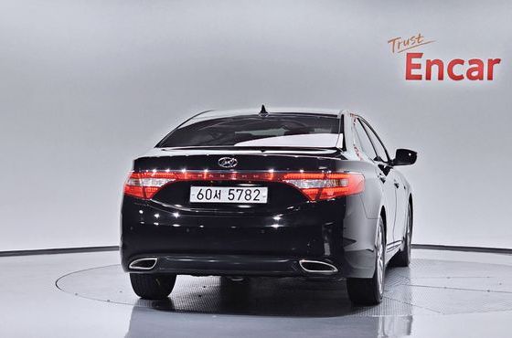 Hyundai Grandeur Premium — пробег 216 221 км — фото 4 из 5
