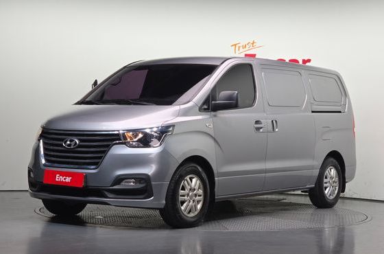 Hyundai Starex Van 3-Seater Smart — пробег 109 003 км — фото 1 из 5