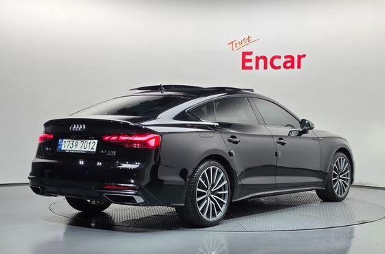 Audi A5 40 TFSI Quattro Premium Sportback — пробег 50 016 км — фото 2 из 5