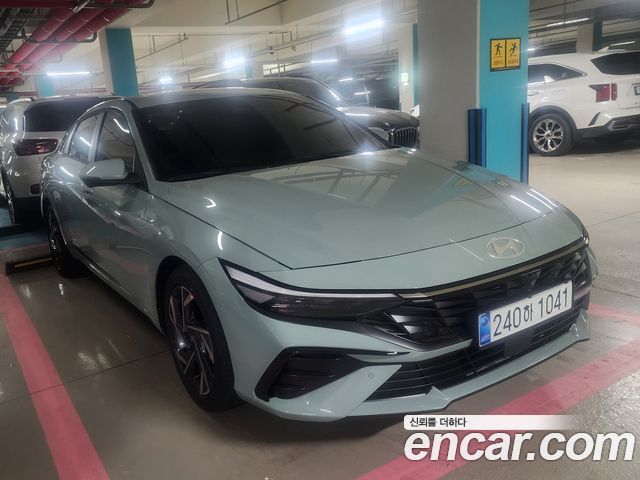 Hyundai AVANTE 1.6 Inspiration — пробег 3 343 км — фото 3 из 5