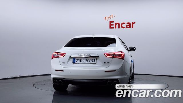 Maserati Ghibli из Кореи Encar