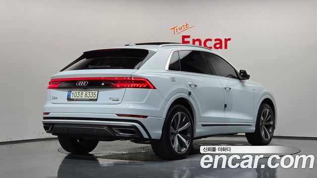 Audi Q8 50 TDI Quattro Premium — пробег 106 582 км — фото 2 из 5