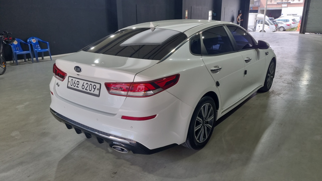 Kia K5 из Кореи Encar