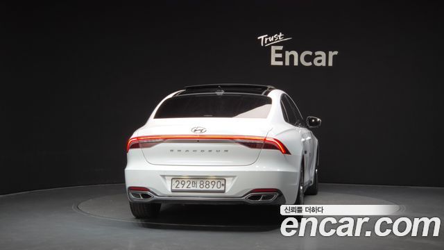 Hyundai Grandeur из Кореи Encar