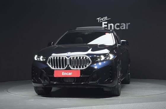 BMW X6 xDrive40i M Sport — пробег 22 249 км — фото 3 из 5