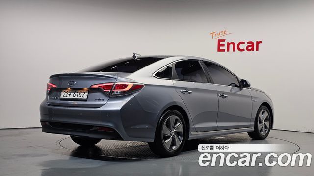 Hyundai Sonata 2.0 HEV Premium — пробег 89 730 км — фото 2 из 5