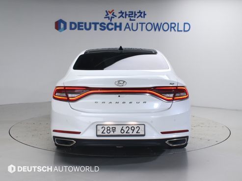 Hyundai Grandeur 3.0 LPi Dsabled Person Exclusive Special — пробег 82 628 км — фото 4 из 5