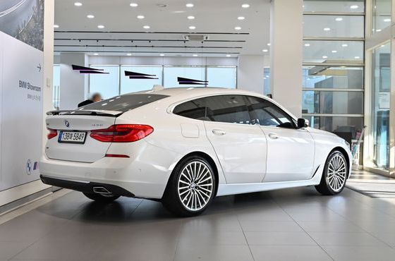 BMW Gran Turismo 640i xDrive Luxury — пробег 61 132 км — фото 2 из 5