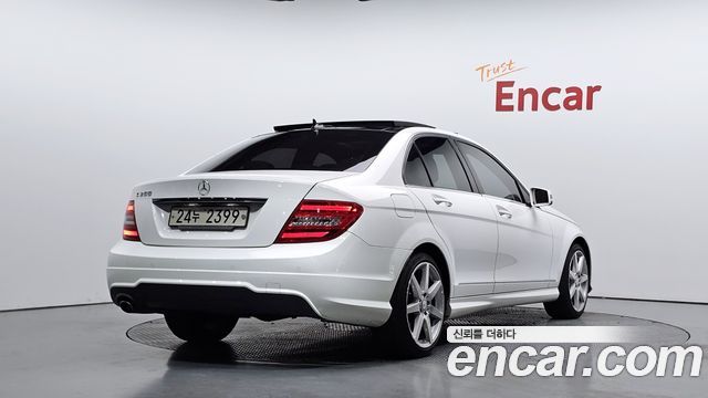 Mercedes-Benz C-Class из Кореи Encar