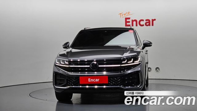 Volkswagen Touareg 3.0 TDI R-Line — пробег 54 120 км — фото 3 из 5