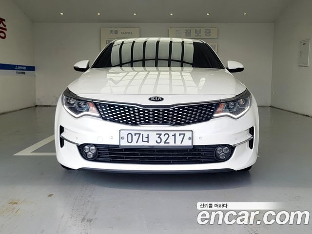 Kia K5 2.0 MX Special Edition — пробег 186 000 км — фото 1 из 5
