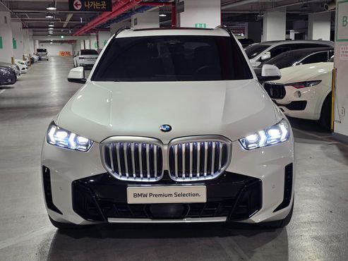 BMW X5 xDrive 40i M Sport — пробег 4 570 км — фото 3 из 5