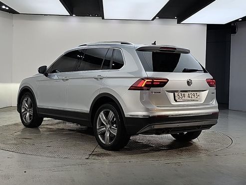 Volkswagen Tiguan 2.0 TDI 4Motion Prestige — пробег 137 970 км — фото 3 из 5
