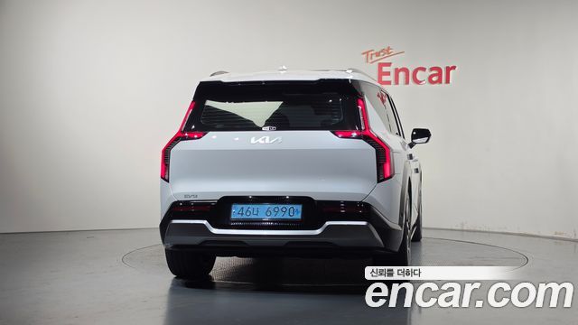 Kia EV9 Long Range 4WD Earth — пробег 46 167 км — фото 4 из 5