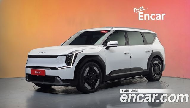 Kia EV9 Long Range 4WD Earth — пробег 46 167 км — фото 1 из 5