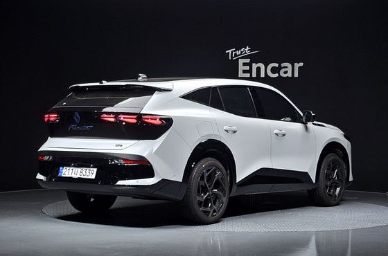 Renault (Samsung) Filante 1.5 E-Tech Esprit Alpine 2WD — пробег 1 436 км — фото 2 из 5
