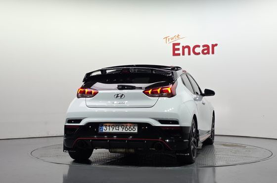 Hyundai Veloster 1.6 Turbo Sport Core — пробег 69 358 км — фото 4 из 5