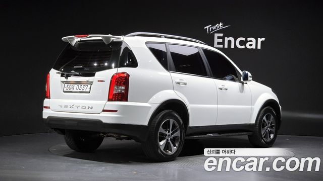 Ssangyong Rexton из Кореи Encar