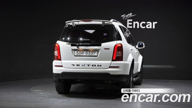 Ssangyong Rexton из Кореи Encar