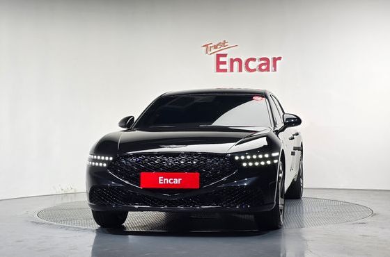Genesis G90 Gasoline 3.5 Turbo e-S/C AWD Black — пробег 17 207 км — фото 3 из 5