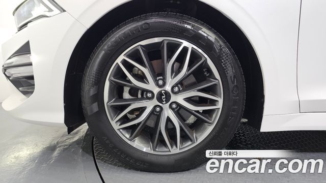 Kia K5 из Кореи Encar