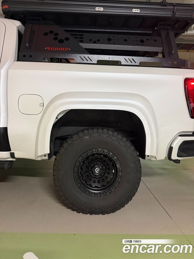 GMC Sierra Denali — пробег 42 000 км — фото 2 из 5