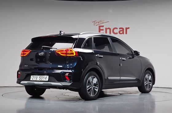 Kia Niro 1.6 HEV Noblesse Special — пробег 49 867 км — фото 2 из 5