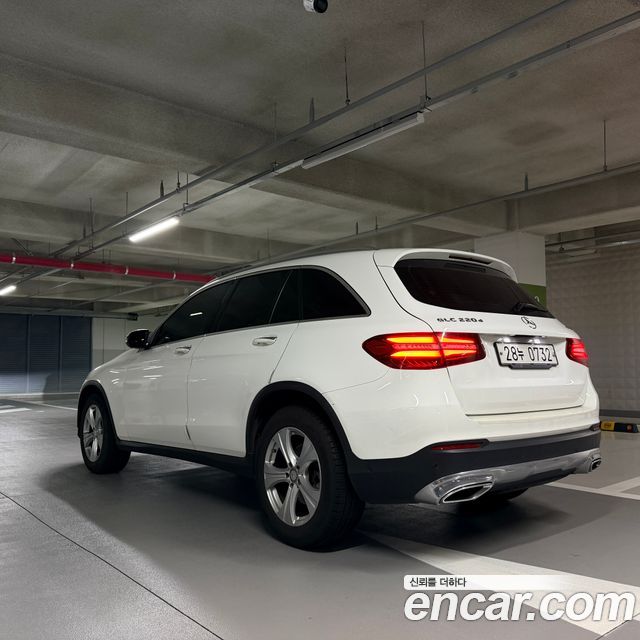Mercedes-Benz GLC-Class GLC220 d 4MATIC — пробег 89 000 км — фото 2 из 5