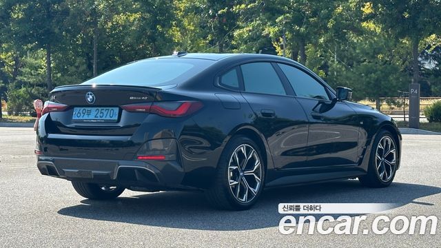 BMW i4 eDrive40 M Sports Pro — пробег 24 336 км — фото 2 из 5