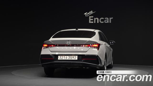 Hyundai AVANTE из Кореи Encar