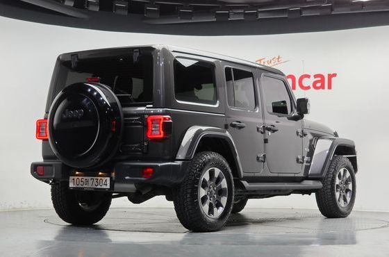 Jeep Wrangler 2.0 Overland 4Door — пробег 85 724 км — фото 2 из 5