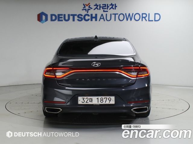 Hyundai Grandeur из Кореи Encar