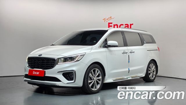Kia Carnival Gasoline 9-Seater Noblesse Special — пробег 124 943 км — фото 1 из 5