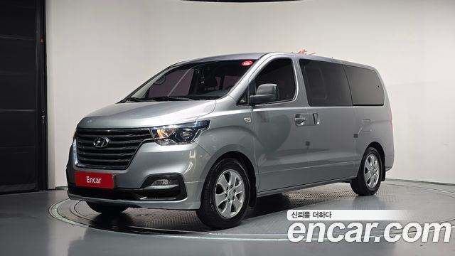 Hyundai Starex Urban 9-Seater Premium — пробег 165 069 км — фото 1 из 5