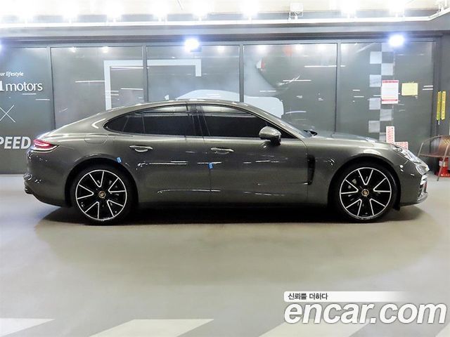 Porsche Panamera 2.9 AWD Platinum Edition — пробег 79 000 км — фото 3 из 5