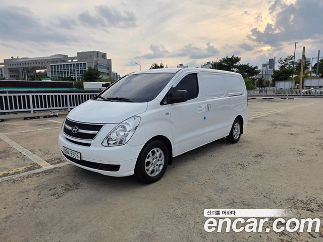 Hyundai Starex 3-Seater VAN CVX Deluxe — пробег 162 000 км — фото 2 из 5