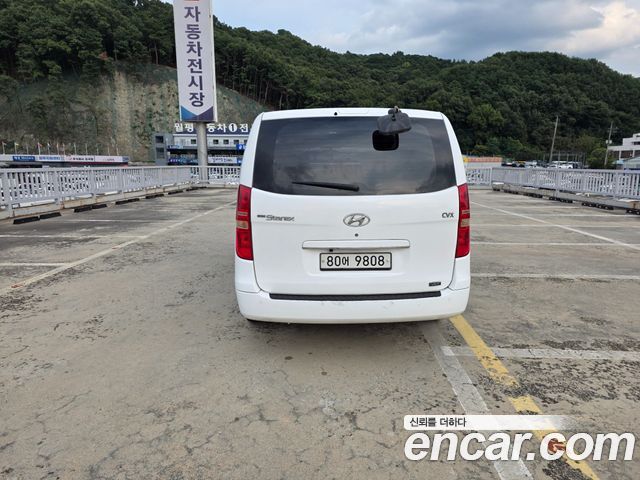 Hyundai Starex 3-Seater VAN CVX Deluxe — пробег 162 000 км — фото 3 из 5