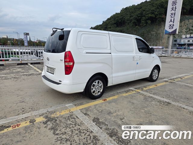Hyundai Starex 3-Seater VAN CVX Deluxe — пробег 162 000 км — фото 4 из 5