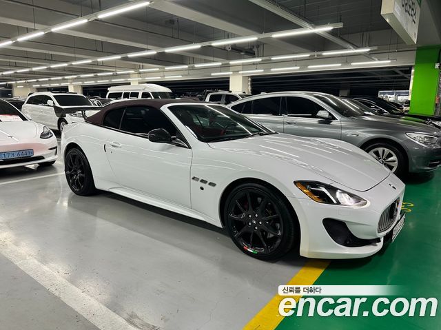 Maserati Gran Cabrio 4.7 Sport — пробег 117 831 км — фото 3 из 5